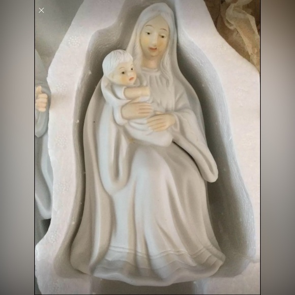 Christmas Around The World House of Lloyd Vintage 1995 Holy Family Nativity 9" - Picture 5 of 8